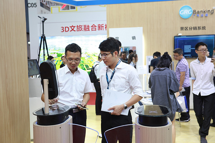 廣電運(yùn)通“AI+文旅”解決方案引爆旅博會(huì)熱點(diǎn)